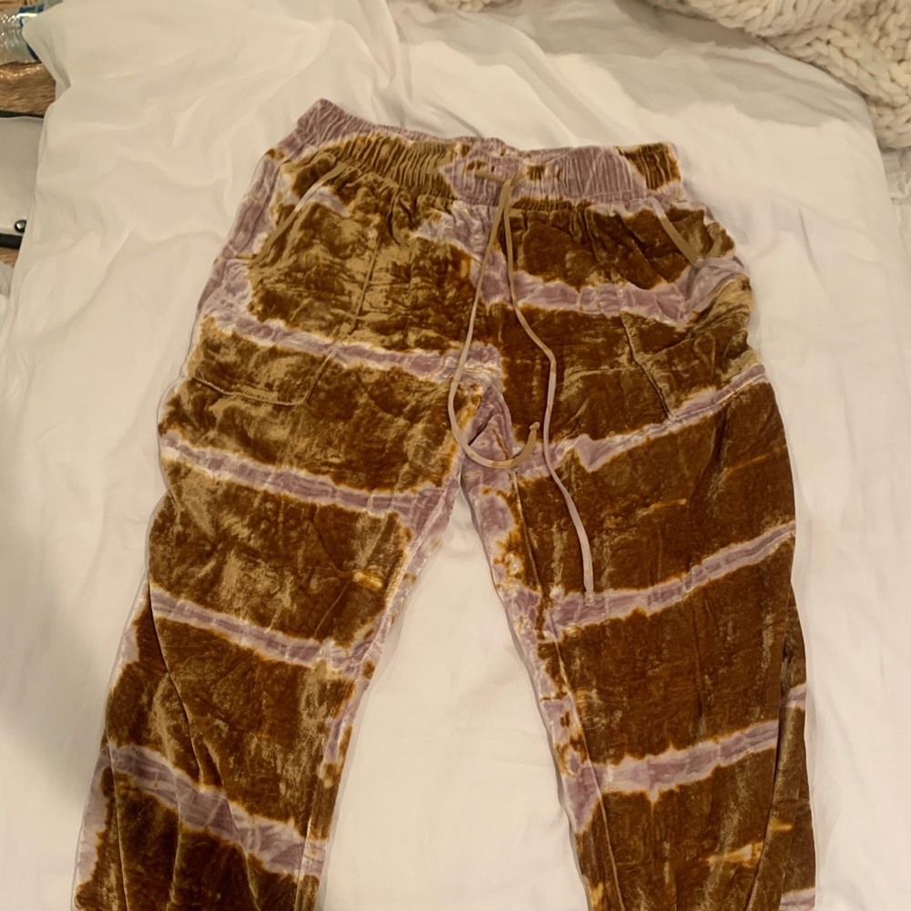 Velvet joggers, drawstring, tie dye effect